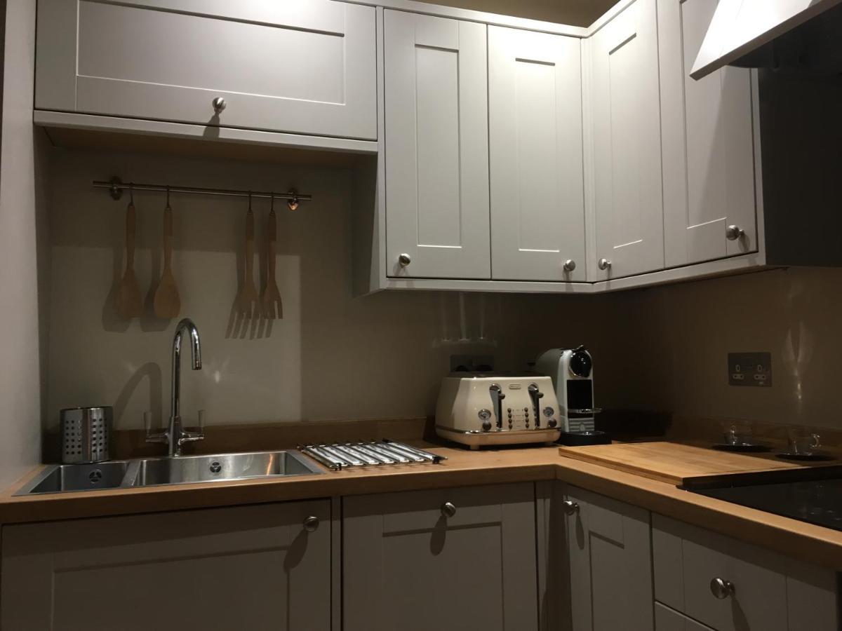Stylish City Centre Flat Лидс Экстерьер фото
